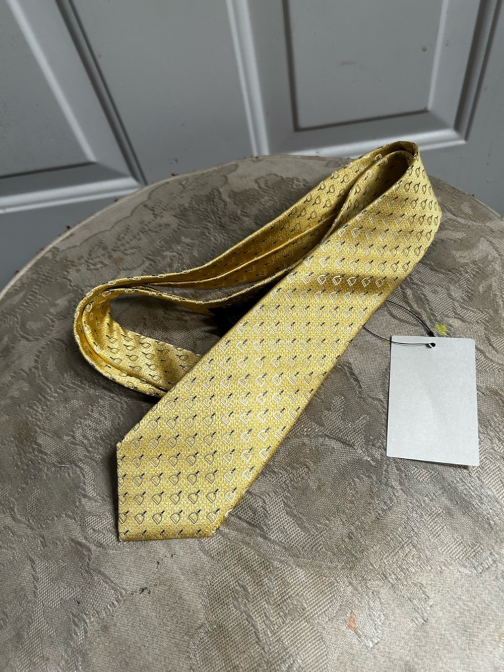 Gucci Gold Micro-Pattern Silk Tie - Picture 13 of 14